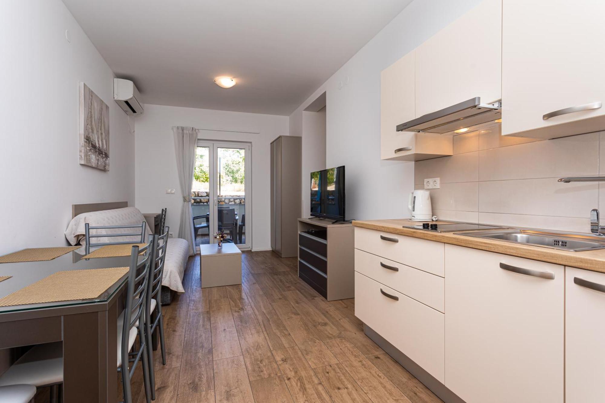 Apartments Crnekovic Tomislava 8A Baška Extérieur photo